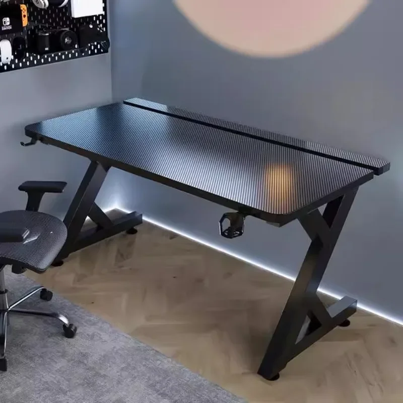 Q 미니멀리스트 블랙 컴퓨터 책상 디자인 고급형 노트북 - Desk Setup Pc 리뷰 및 가격